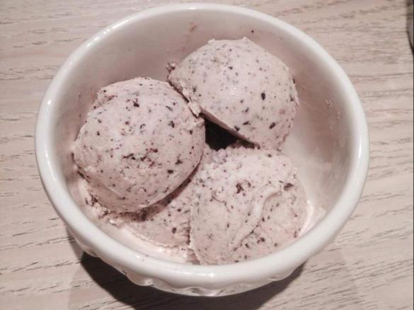 Banana Coconut & Chocolate Chip Ice Cream