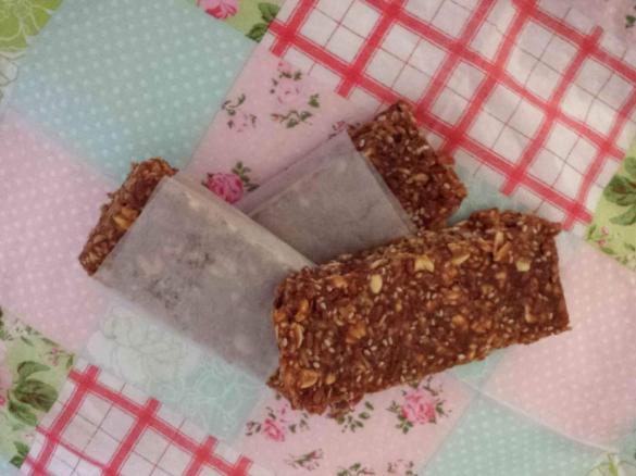 No-Bake Nut Butter Muesli Bars