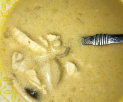 Tom Kha Gai (Thai Coconut Soup)