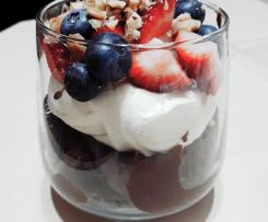 THE BEST RAW AVOCADO CHOCOLATE MOUSSE