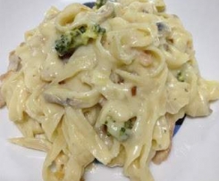 Bacon & Mushroom Fettucine Carbonara 