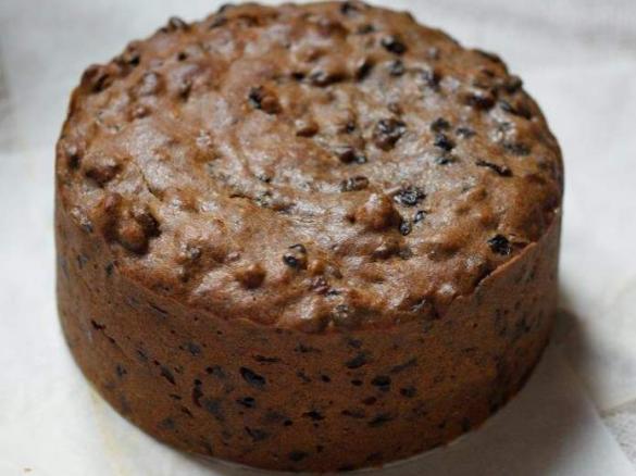 Rich Christmas Fruit Cake
