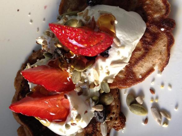 Gluten Free Banana & Cinnamon Pancakes