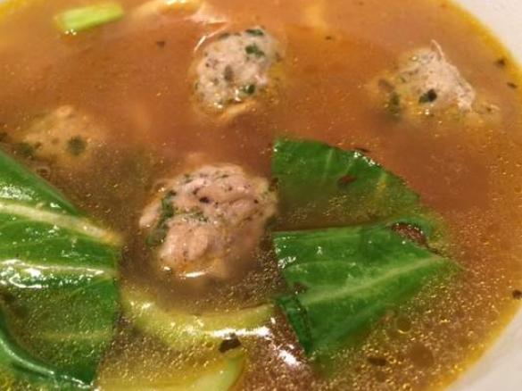 Vietnamese Meatball Noodle Soup - Spicey