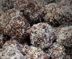 Franny's Choc Berry Protein Balls