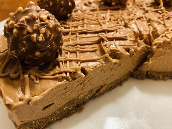 Ferrero Rocher and Nutella cheesecake
