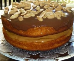 Chocolate, caramel & peanut butter cake