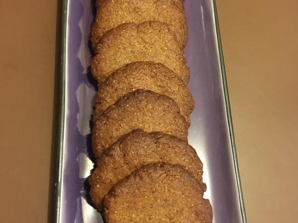 Golden syrup spice cookies