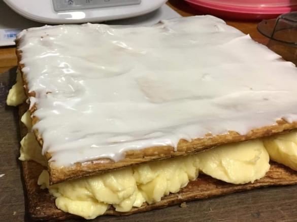 Mums Special Vanilla Slice - Yummy