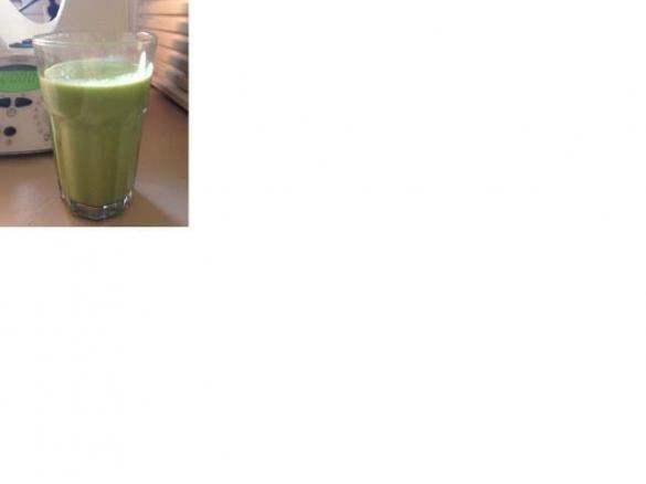 KELLYS GREEN SMOOTHIE