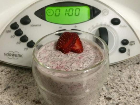 Strawberry Chia Pudding