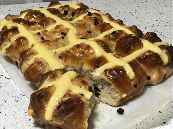 Custard Cross Buns