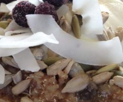 Apple, Cinnamon and Quinoa Porridge