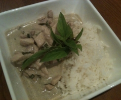 THAI GREEN CHICKEN CURRY