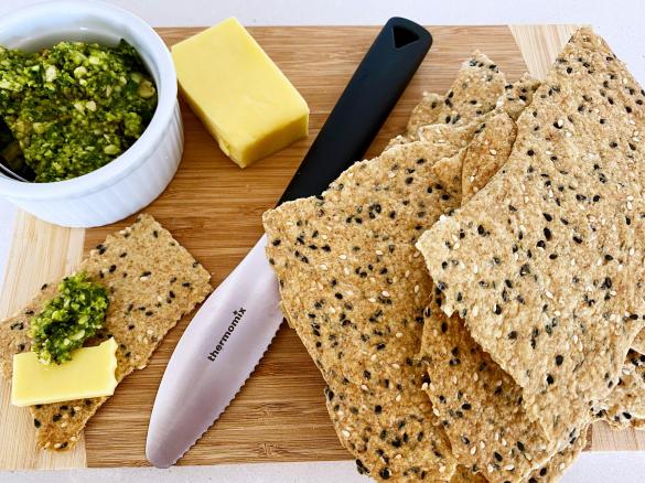 Annabel Langbein's Sesame Lavosh