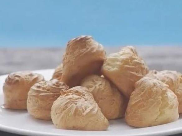 French Gougeres