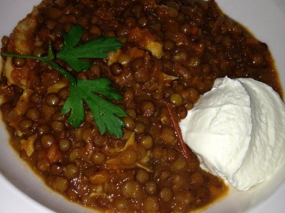 Lentilles au Vin Blanc (Lentils with White Wine, Herbs & Tomatoes)