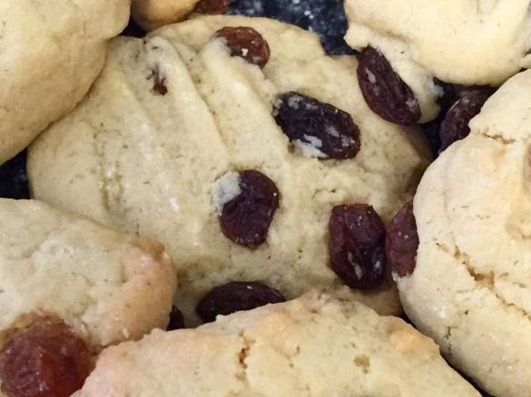 Sultana Biscuits.... quick and easy 