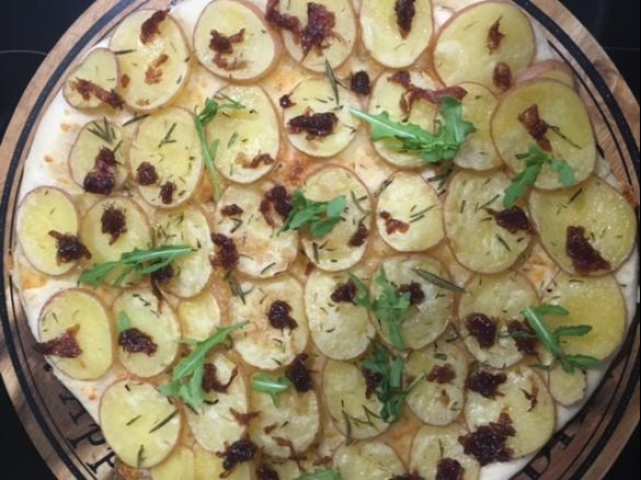 SALT 'N' VINEGAR POTATO PIZZA