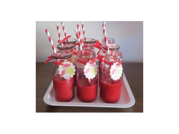 Cranberry and raspberry slushie