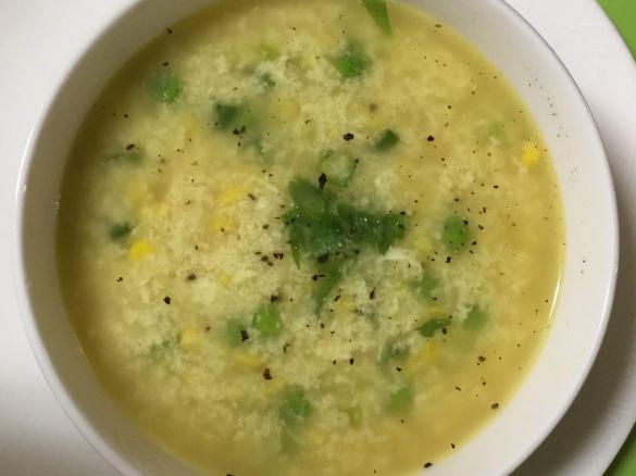 Chicken and sweet corn soup
