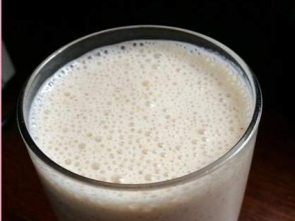 Cheries Breakfast Banana Smoothie
