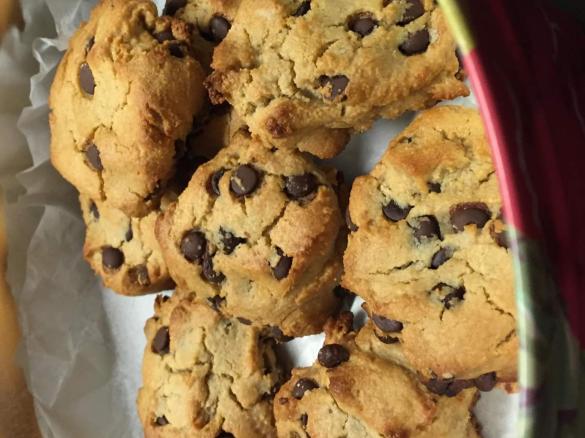 Nut Butter Choc Chip Cookies (no flour)