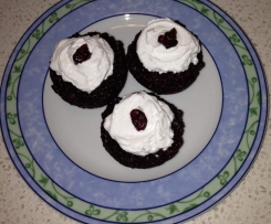 Healthy Red Velvet Cupcakes