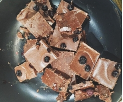 Fudgy Chocolate (refined sugar free)