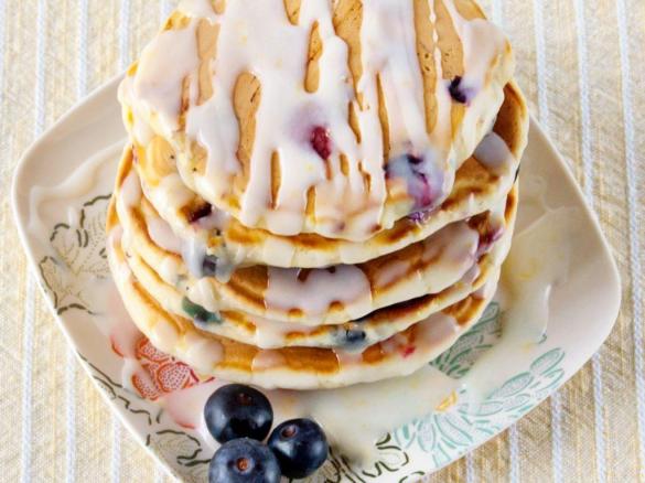 Blueberry ricotta pancakes with a lemon glaze