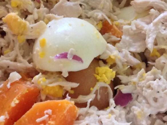 Warm shredded chicken, egg, potato salad 