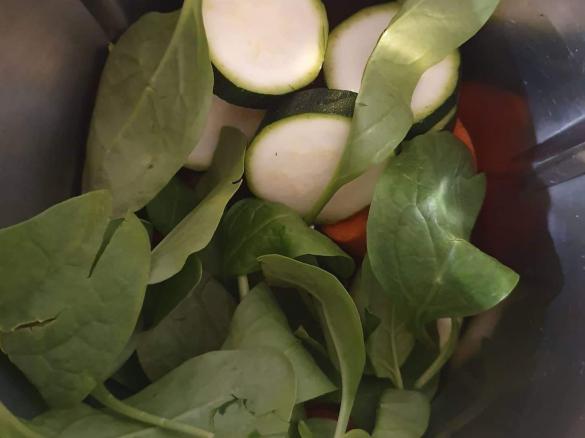 The Thermomixing Mum's Veggie Loaded Pizza and Pasta Sauce