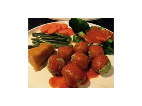 Chicken & Kale Meatballs & Tom Sauce