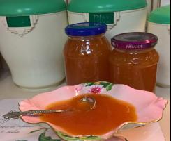 Apricot and Brandy Jam (seriously delicious)