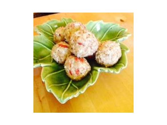 Raw Almond and Goji Bites