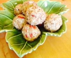 Raw Almond and Goji Bites