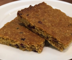 Golden Syrup, Oat and Fruit Slice