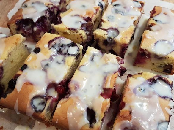 White Chocolate and Blueberry Cake with Lemon Glaze