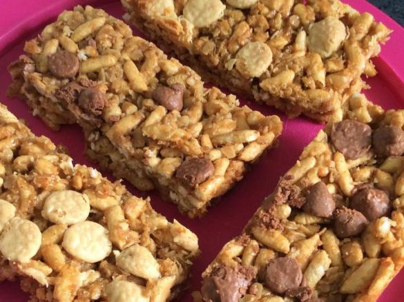 DIY Muesli Bars Nut Free