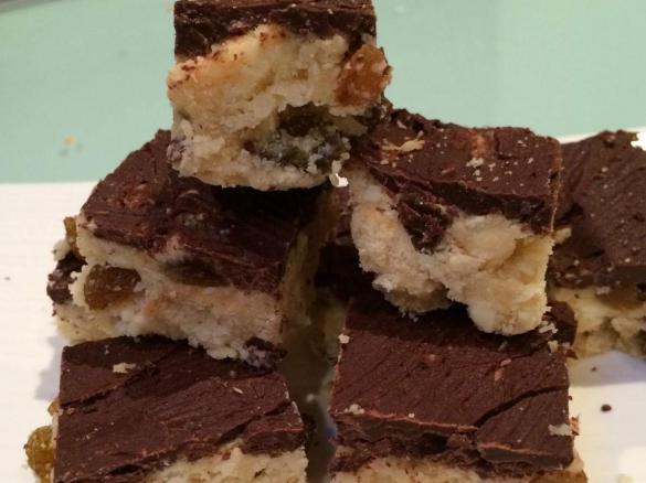 Chocolate, Hazelnut and Sultana No Bake Slice