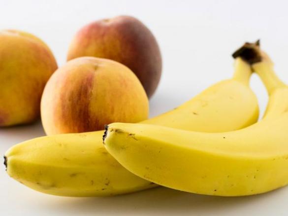 Banana and Peach Baby Puree