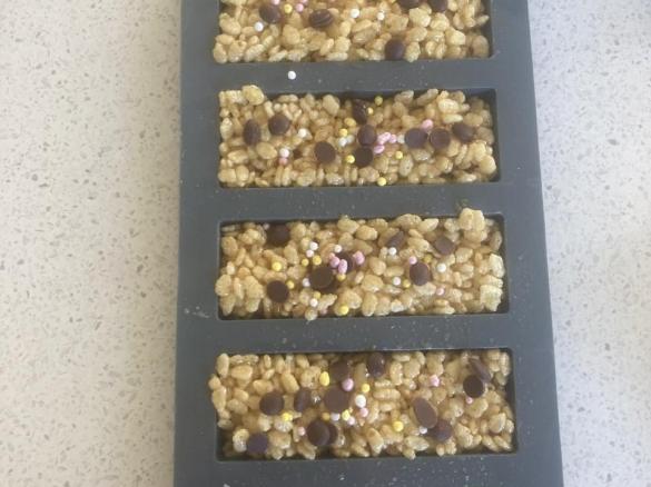 Kates Rice Bubble Slice