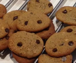 Spelt Chocolate Chip Cookies