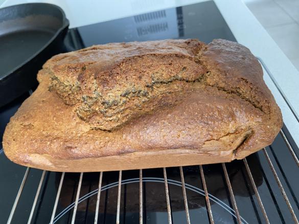 Variation Banana Bread Cafe Style- refined sugar free - banana, raspberry, coconut bread