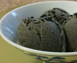 Black sesame coconut icecream