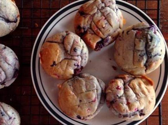 Mixed Berry and Ricotta Muffins