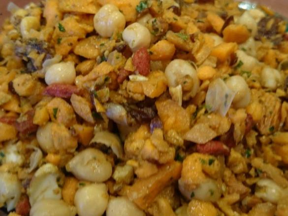 Moroccan Chickpea and Carrot Salad