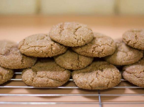 Spicy Molasses Cookies
