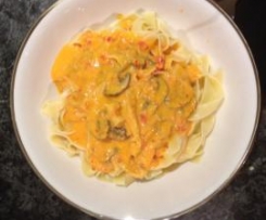 Fettucine with Champagne, Capsicum and Cashew Sauce