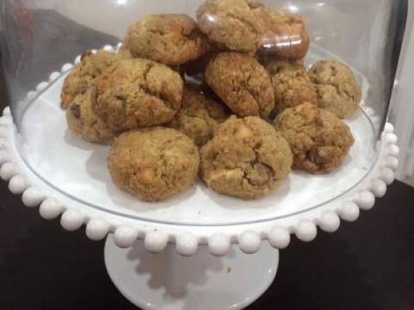 Breastfeeding Biscuits adapted from FatMumslim